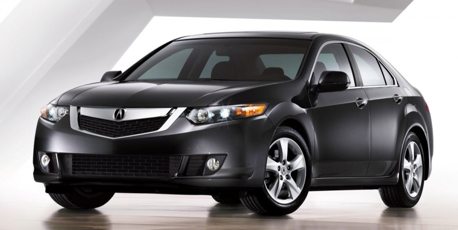 Sati acura кто это