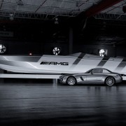 Mercedes SLS AMG Speedboat