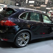 2011 Porsche Cayenne S Hybrid