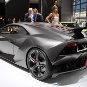 Lamborghini Sesto Elemento