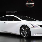Nissan Ellure Concept