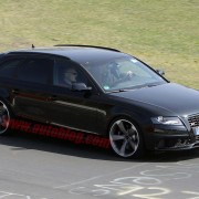 Audi RS4 Avant Spyshot