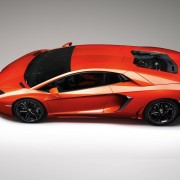 Lamborghini Aventador LP700-4