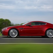 Aston Martin V12 Vantage