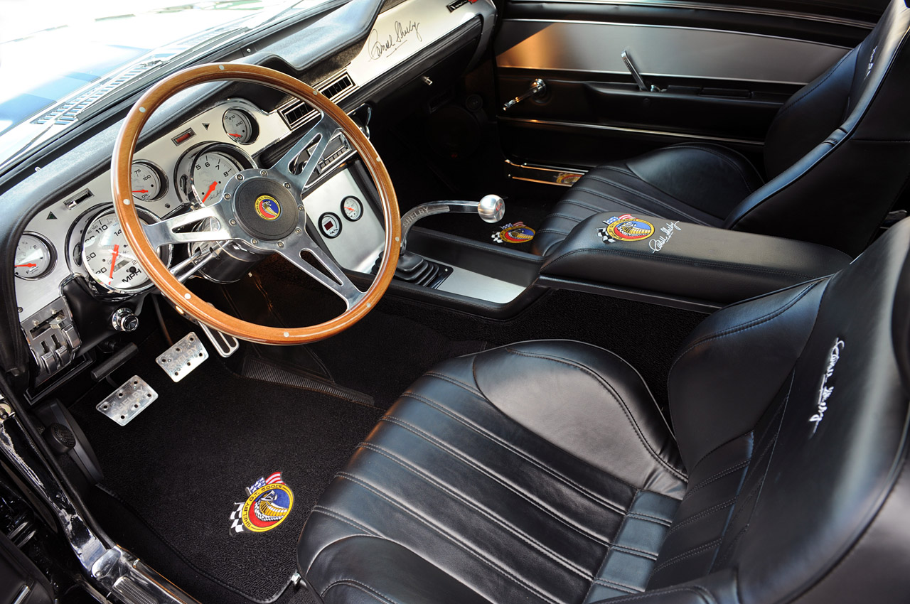 Classic Recreations Shelby GT500CR Venom