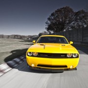 Dodge Challenger SRT8 Yellow Jacket