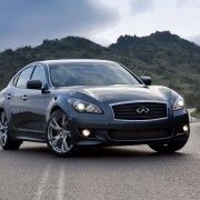 2013 Infiniti M
