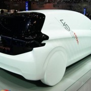 Peugeot 208 Hybrid FE Concept