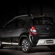 Toyota Etios Cross