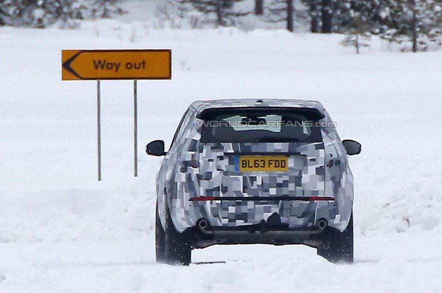 2015 Land Rover Freelander spied