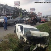 Lamborghini Gallardo Crashes in Bangkok