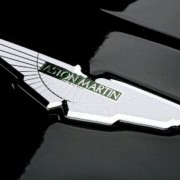Mercedes-Benz Aiming at Buying Aston Martin Company