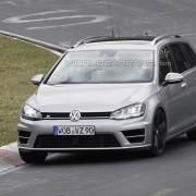 Volkswagen Golf R Variant spied