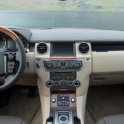 2015 Land Rover LR4 Tweaked High-Tech Inside