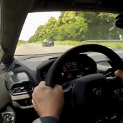 Lamborghini Huracan Reaches 329 km/h on the Autobahn