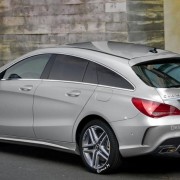 Mercedes-Benz CLA45 AMG Shooting Brake