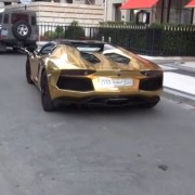 Lamborghini Aventador Roadster
