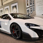 McLaren 675LT live photo