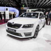 Skoda Octavia RS 230