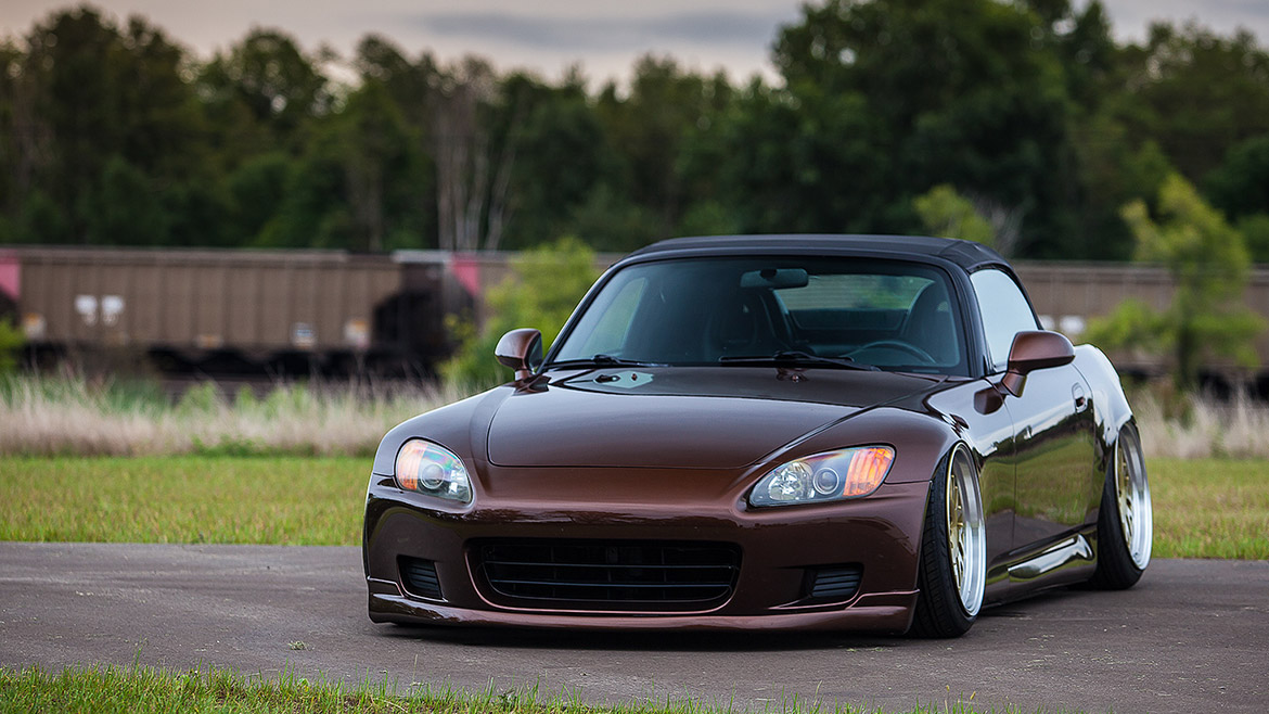 Honda S2000 Suspension by Air Lift Performance. 