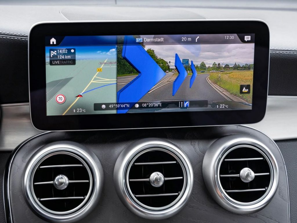 See your new car on your driveway with iPhone augmented reality